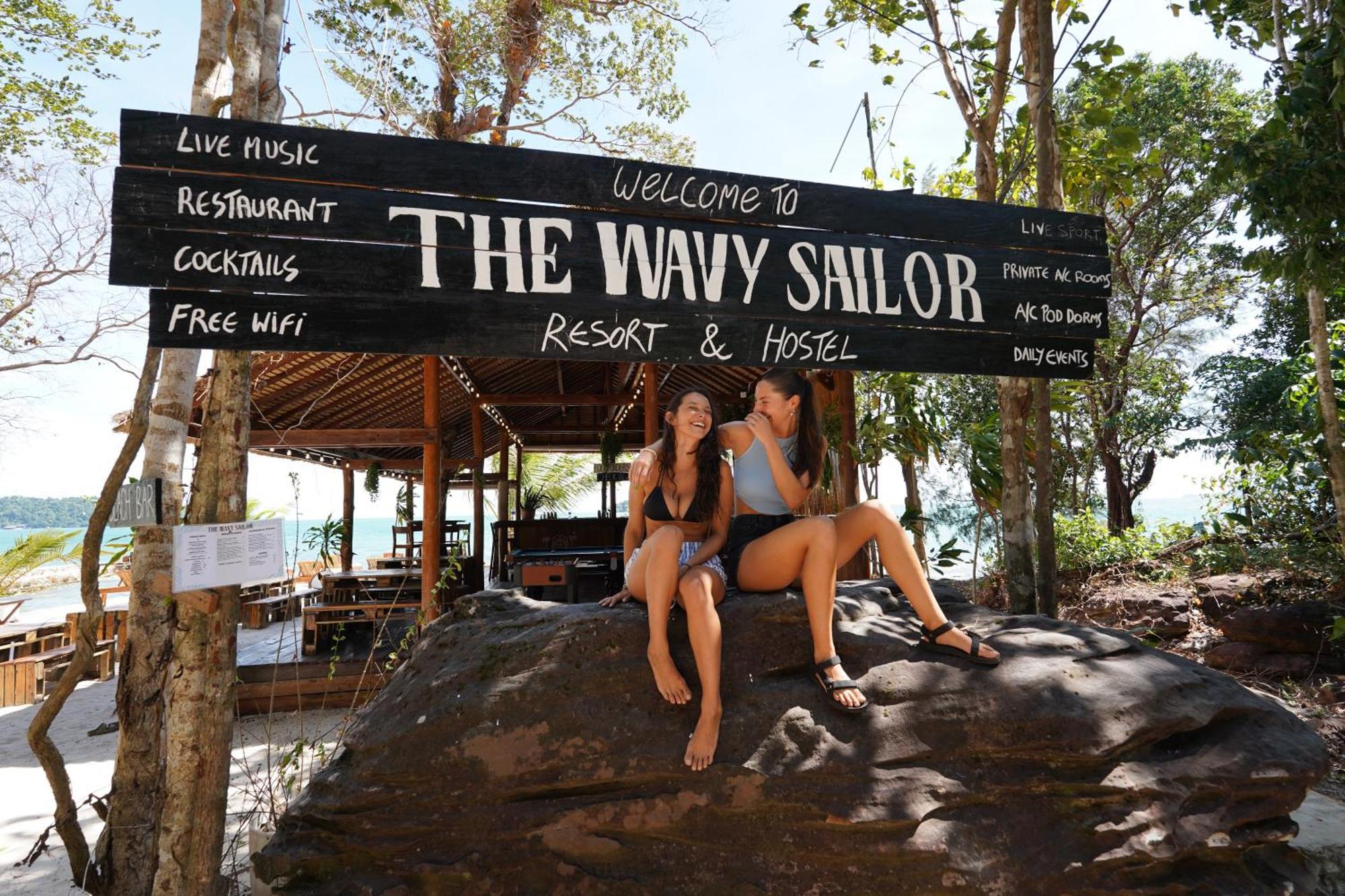 The Wavy Sailor Hotel Kaoh Touch Екстериор снимка