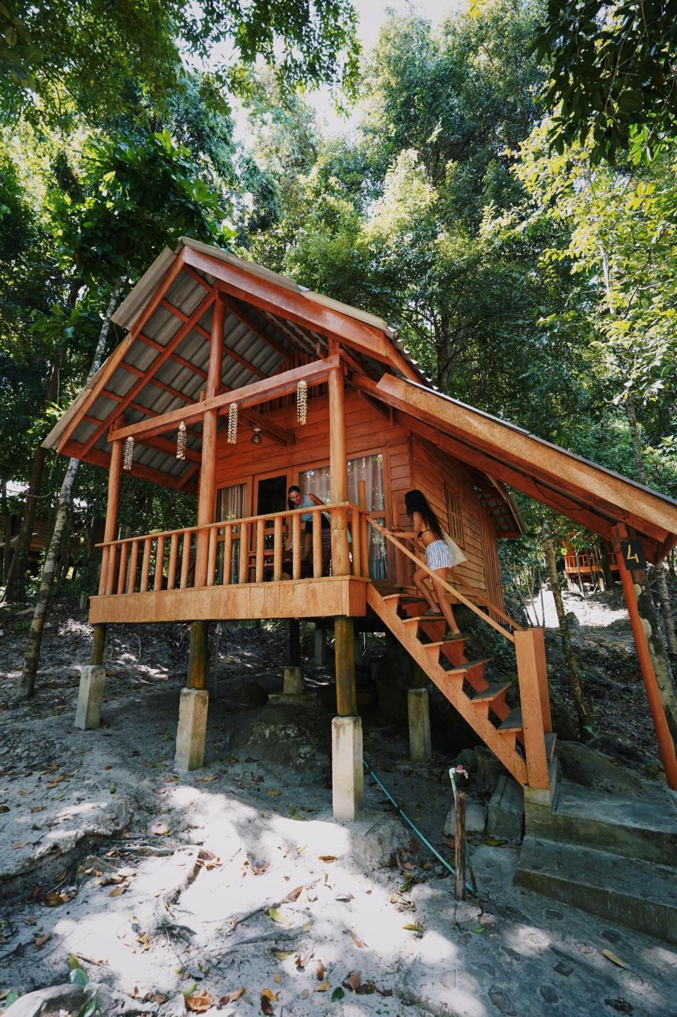The Wavy Sailor Hotel Kaoh Touch Екстериор снимка